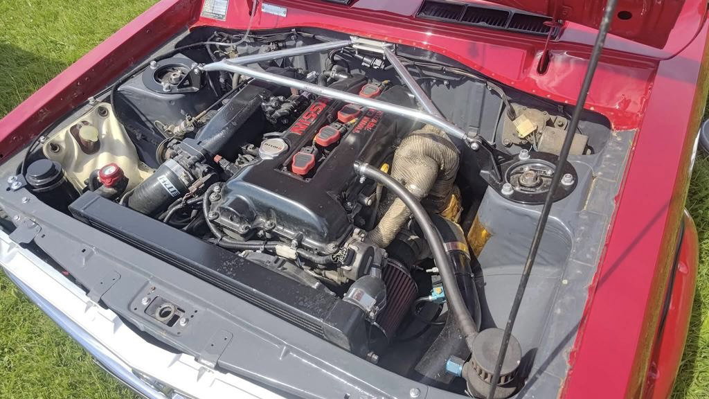 SR20-swapped Datsun 1200 - engine bay